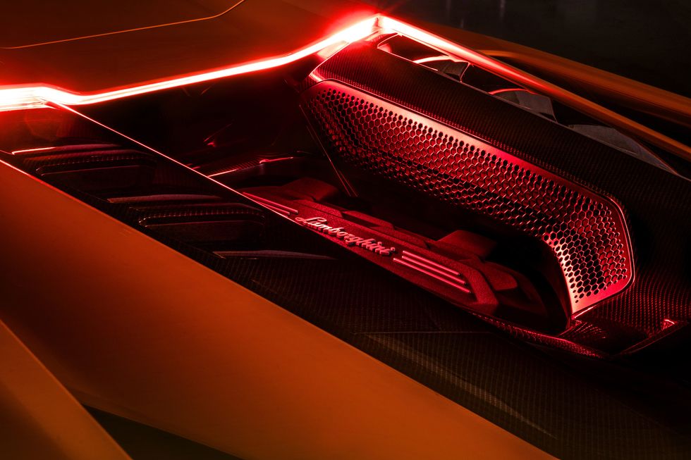 Lamborghini revuelto